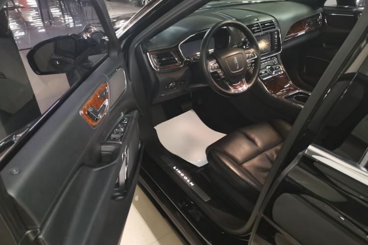 Used Lincoln Continental 2018 2.0T Two-Wheel Drive Deluxe Edition Driver Seat