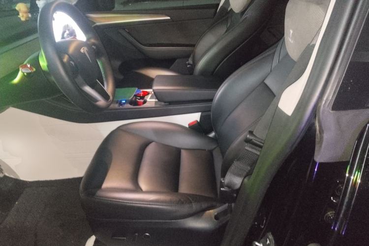 Used Tesla Model Y 2022 Rear-Wheel-Drive Version