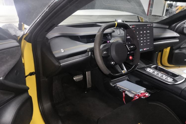 Used Xiaomi Auto SU7 Ultra 2025 Ultra Model Driver Seat