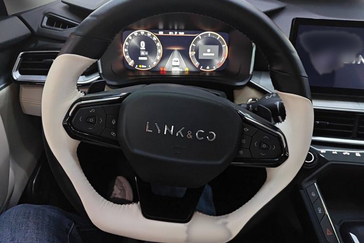 Used Lynk & Co 06 2023 Remix 1.5T Plus Model