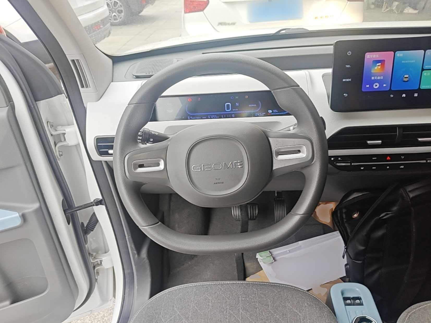 Geely Galaxy Panda 2023 Panda Mini 200km Endurance Bear — снимка 13