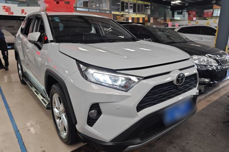 Used Toyota RAV4 2020 2.0L CVT Two-Wheel Drive Fashion Edition