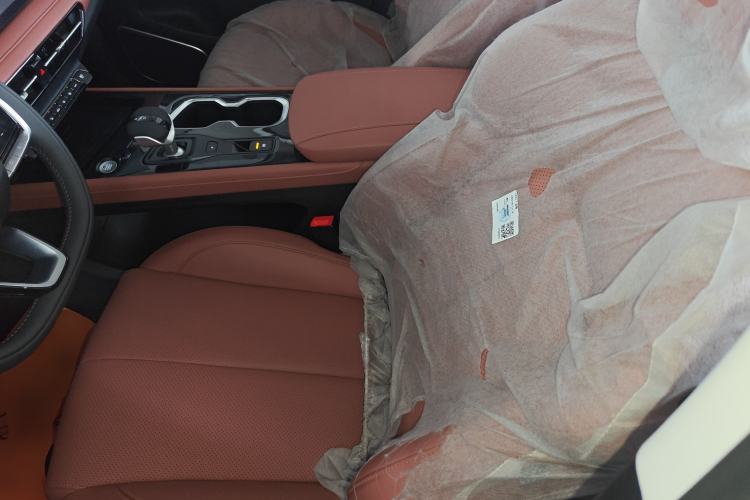 Used Changan CS75 2026 Model PRO 1.5T DCT Prestige 7-Seater
