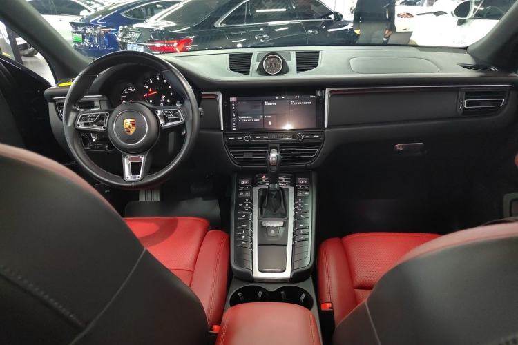 Used Porsche Macan 2021 Macan 2.0T
