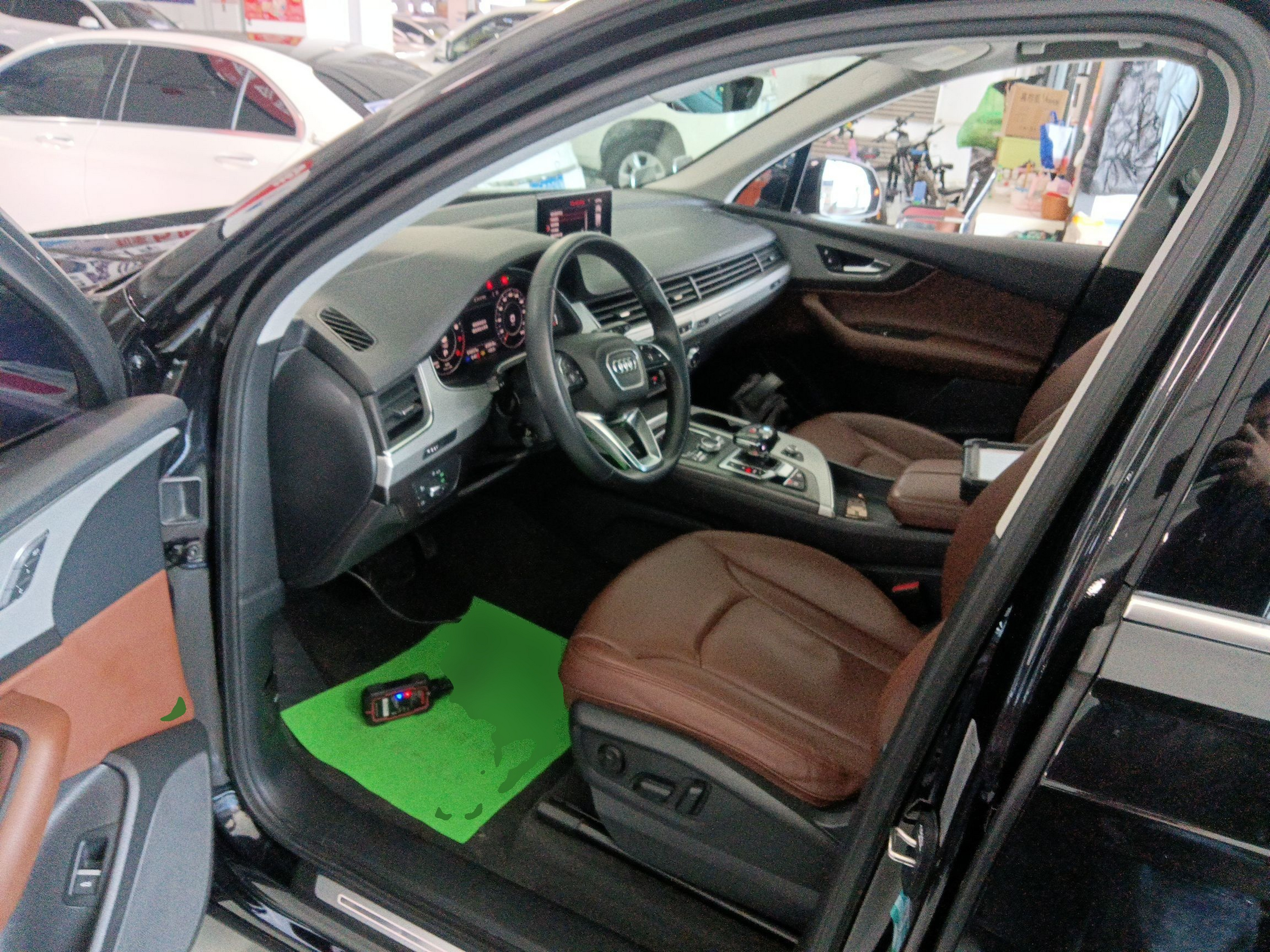 Переднее сиденье в автомобиле