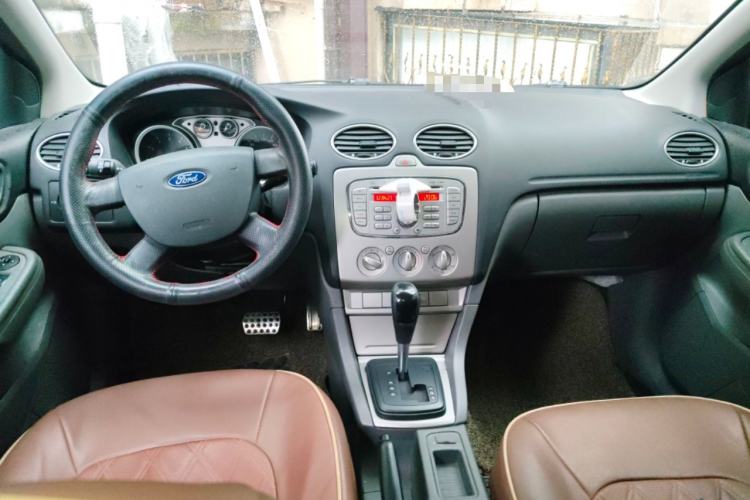 Used Ford Focus 2012 Hatchback Classic 1.8L Automatic Base Model