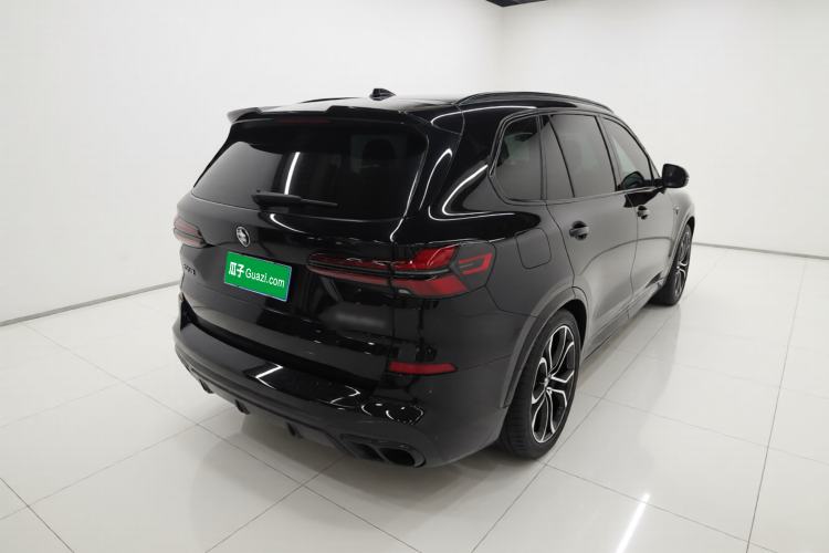 Used BMW X5 2023 xDrive 40Li Luxury Edition M Sport Night Vision Package