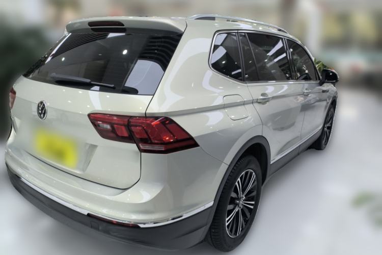 Used Volkswagen Tiguan L 2021 330TSI Automatic Two-Wheel Drive Smart Edition Rear Right 45 Deg