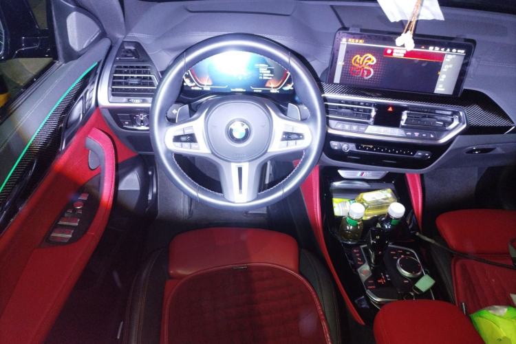 Used BMW X4 2022 M40i
