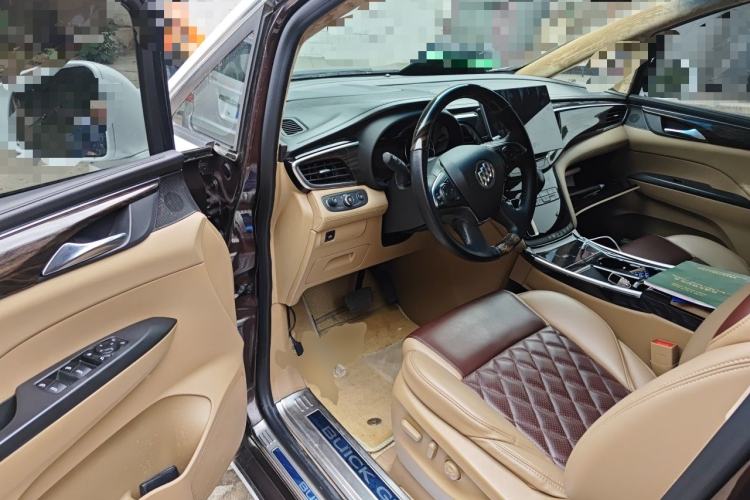 Used Buick GL8 2017 ES 28T Luxury Model China V Standard
