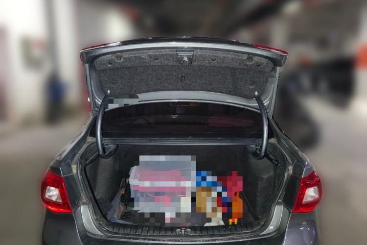 Used Volkswagen Bora 2012 1.6L Automatic Fashion Edition
