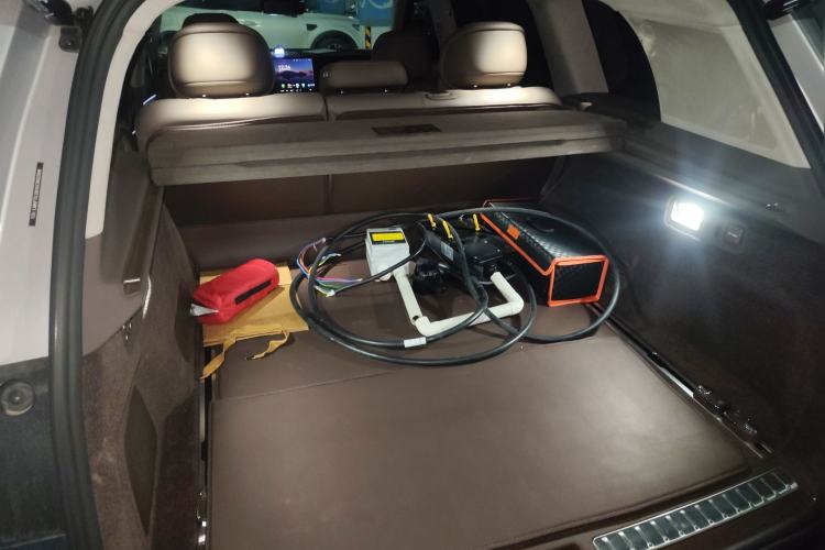 Used Hima AITO M9 2024 Range-Extended Ultra Version 52 kWh 5-Seater Model Trunk