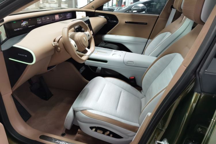 Used Avatr 07 2024 Ultra Range-Extended Four-Wheel Drive
