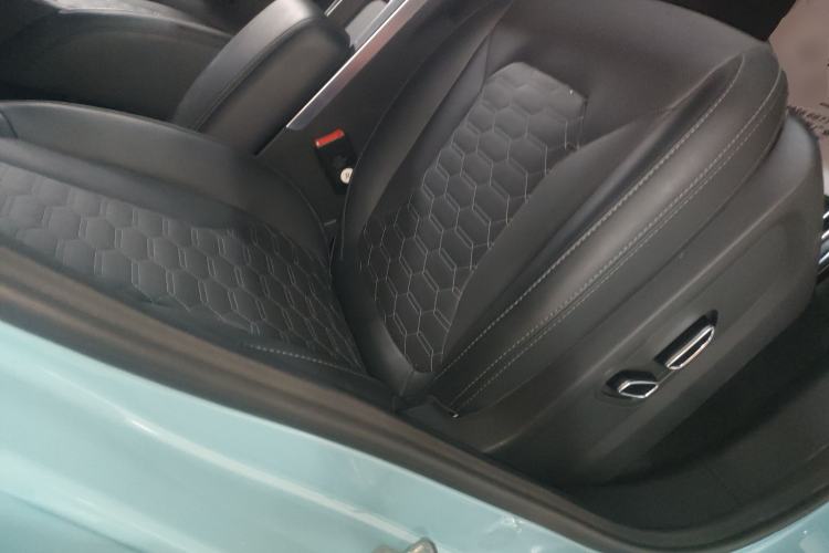 Used 212 T01 2025 2.0T Changfeng