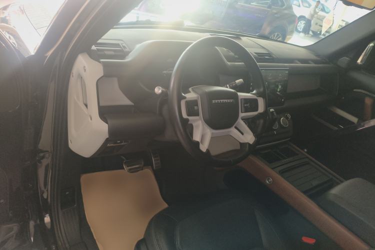 Used Land Rover Defender 2022 110 P400 X-DYNAMIC HSE
