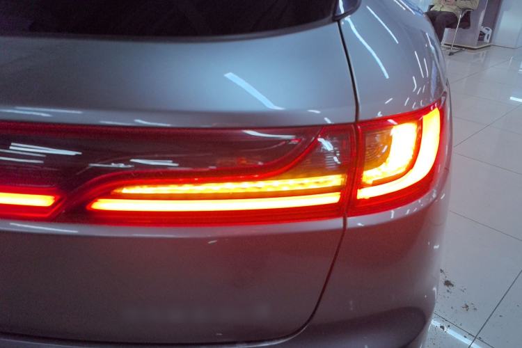 Used SERES SF5 2021 Four-Wheel Drive Freedom Expedition Edition