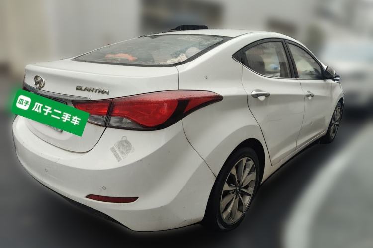 Used Hyundai Elantra (5th Generation / Langdong) 2016 1.6L Manual Luxury Model
