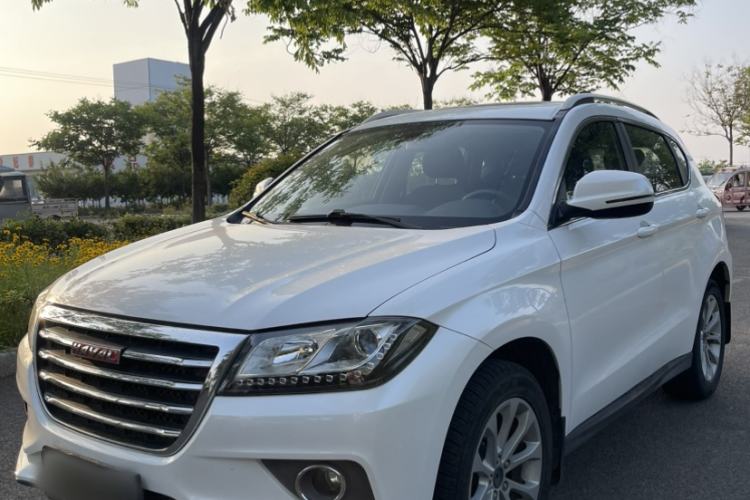 Used Haval H2 2017 Red-Label 1.5T Manual Two-Wheel Drive Luxury Model