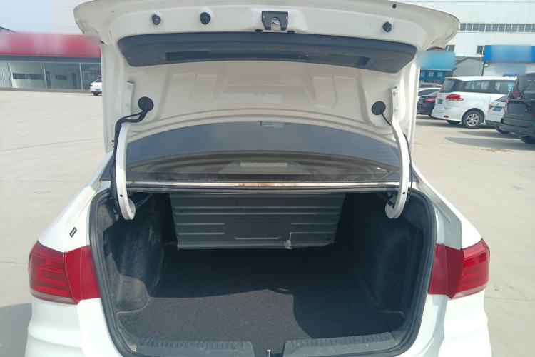 Used Volkswagen Santana 2019 1.5L Automatic Fashion Edition China VI Trunk