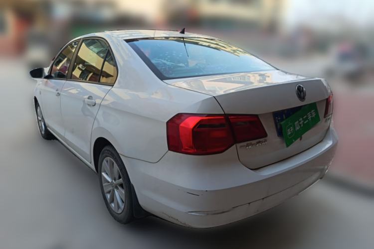 Used Volkswagen Jetta 2013 1.6L Manual Comfort Model