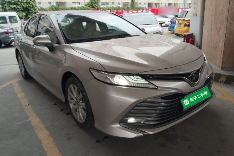 Used Toyota Camry 2018 2.0G Luxury Edition