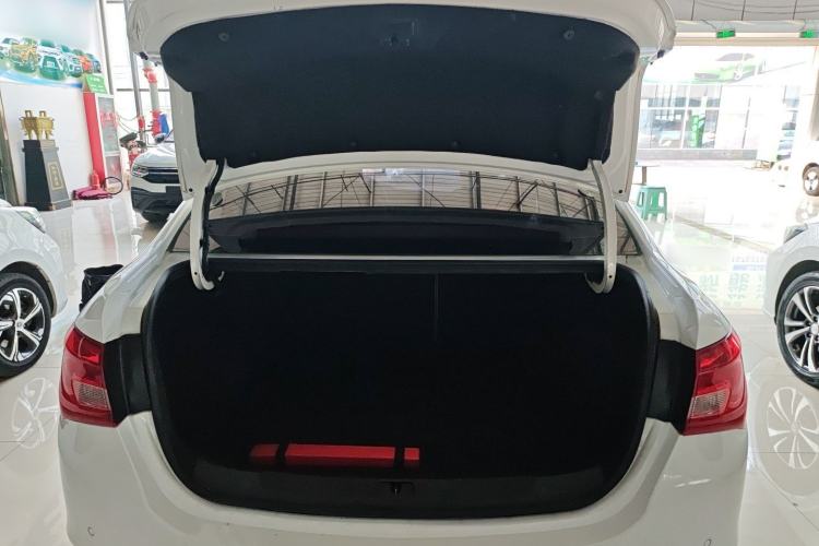 Used Buick GT 2016 15N Automatic Elite Edition Trunk