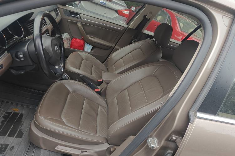 Used Volkswagen Bora 2014 1.6L Automatic Comfort Model Left Front Seat