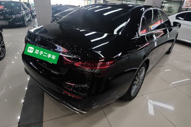 Used Mercedes-Benz E-Class 2022 Second Facelift E 300 L Luxury Edition
