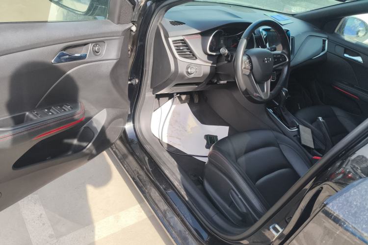 Used Chevrolet Monza 2019 RS 330T Automatic Comfort Edition China VI Standard