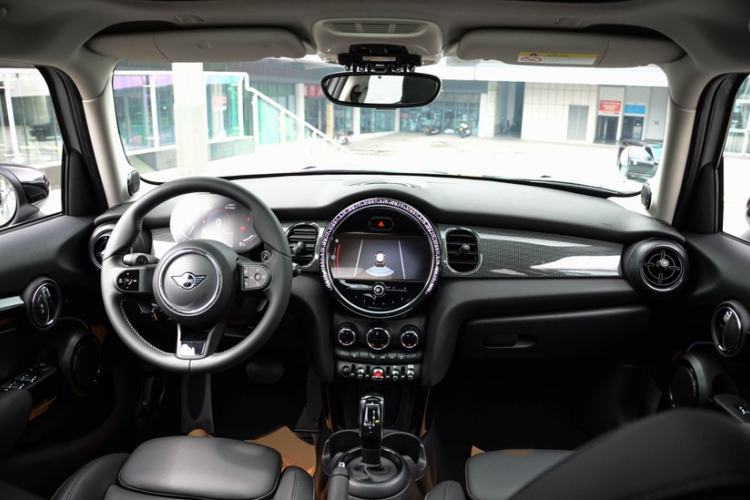 Used MINI 2022 Updated 2.0T COOPER S Classic Edition Five-Door Version Interior 15