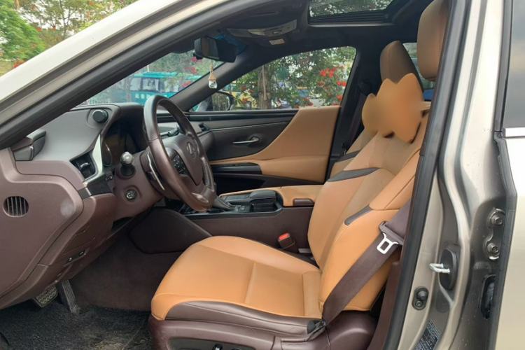 Used Lexus ES 2020 200 Excellence Edition