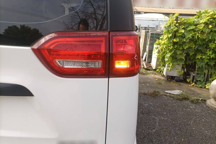 Used Dongfeng Shuaike 2016 1.5L Manual Standard Edition