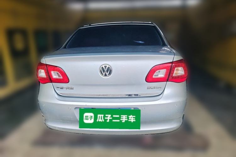 Used Volkswagen Bora 2012 1.6L Manual Fashion Edition
