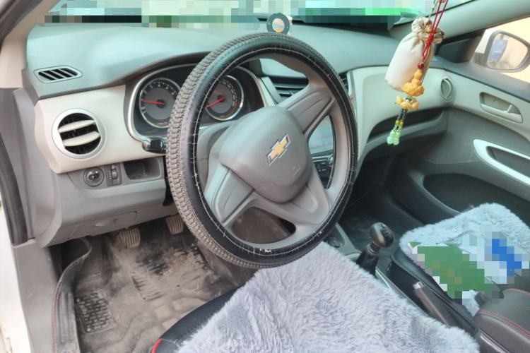 Used Chevrolet Sail 2015 Sail 3 1.3L Manual with Ideal Sunroof Edition
