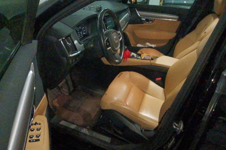 Used Volvo S90 2019 T4 Zhiyi Edition