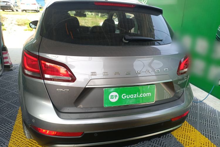 Used BORGWARD BX7 2016 28T Four-wheel Drive Luxury Edition 5 Seats