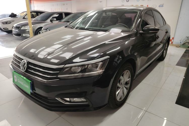 Used Volkswagen Passat 2017 280TSI DSG Luxury Edition
