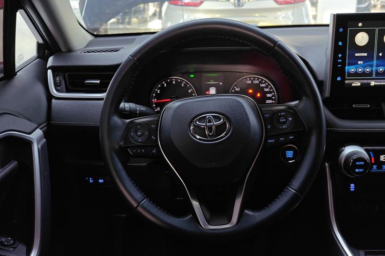 Used Toyota Wildlander 2021 2.0L CVT Two-Wheel Drive Luxury Edition
