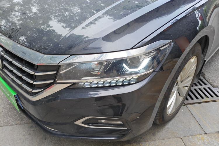 Used Volkswagen Passat 2020 330TSI Elite Edition China VI
