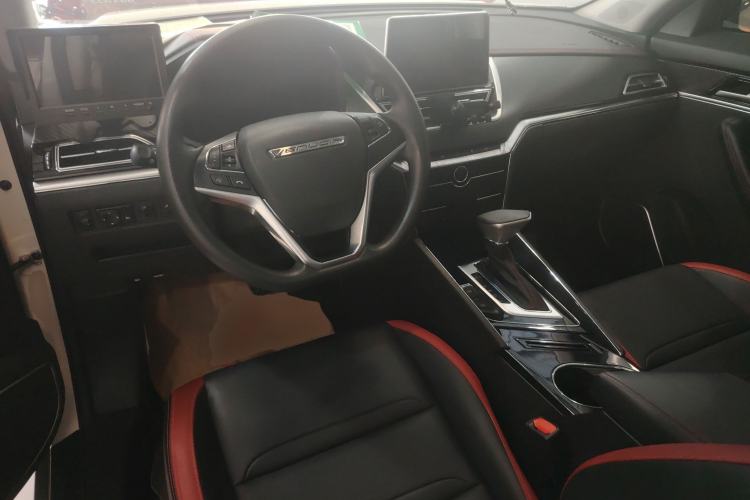 Used Venucia T60 2020 1.6L CVT Smart Drive Version China VI Standard
