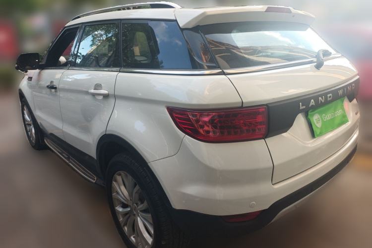 Used Land X7 2015 2.0T Panoramic Flagship Edition Rear Left 45 Deg