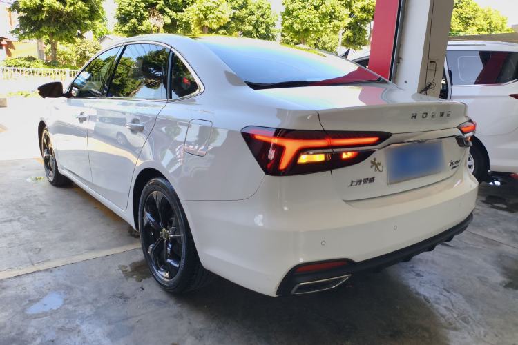 Used Roewe i6 MAX 2020 300TGI Automatic Cool & Stylish Skyroof Edition