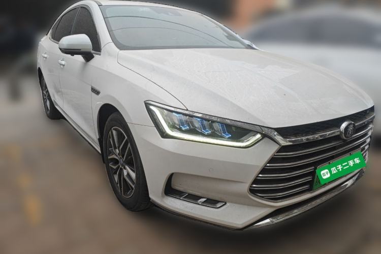 Used BYD Qin Pro New Energy 2018 DM 1.5TI Automatic Smart Connect Enjoyment Model Front Right 45 Deg