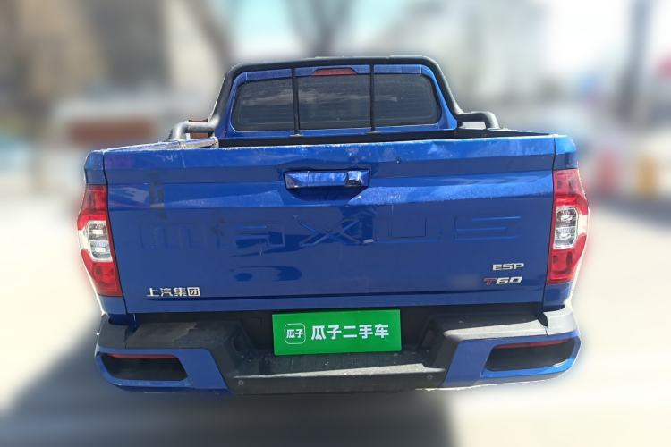 Used SAIC MAXUS T60 2017 2.4L Gasoline Manual Two-Wheel Drive High-Ride Elite Standard Van
