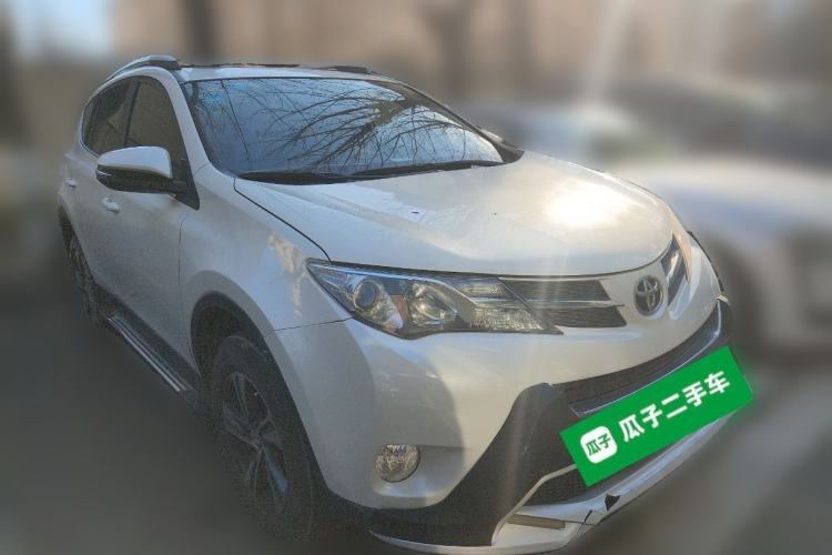 Used Toyota RAV4 2015 2.0L CVT Two-Wheel Drive Fashion Edition
