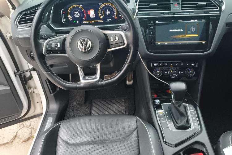 Used Volkswagen Tiguan L 2020 330TSI Automatic Two-Wheel Drive R-Line Flagship Version China VI Standard