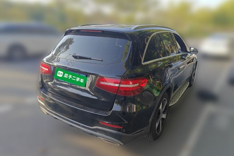 Used Mercedes-Benz GLC 2018 GLC 260 4MATIC Luxury Model
