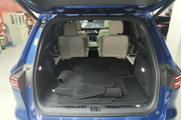 Used Li Auto ONE 2020 Extended-Range 6-Seater Version
