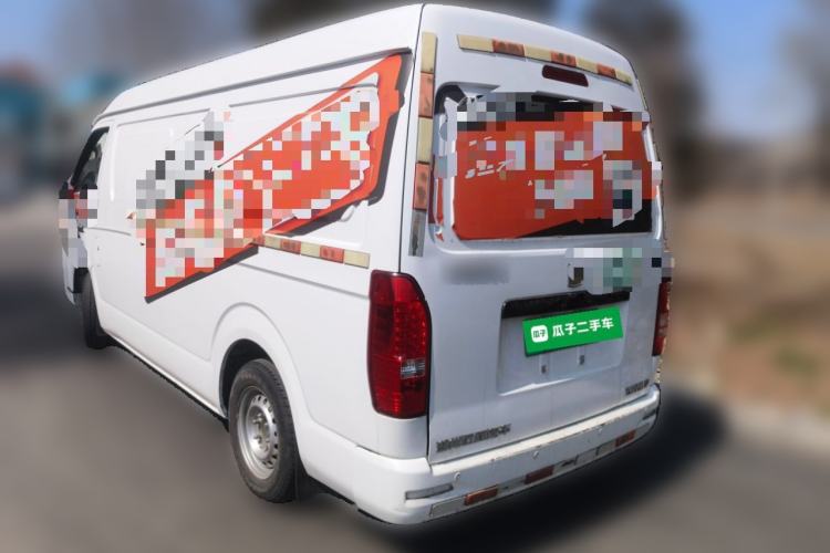 Used Farizon Xingxiang E6 2022 Van with High Roof Equipped with CATL 50.23 kWh Battery Rear Left 45 Deg