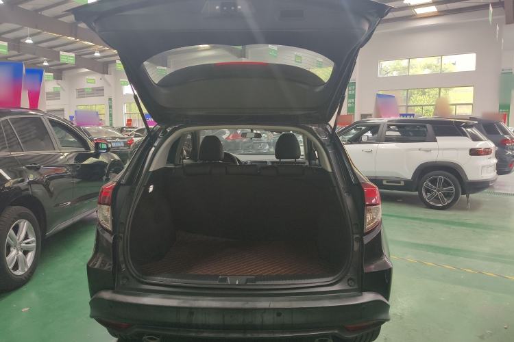 Used Honda Vezel 2019 220 TURBO CVT Luxury Edition China VI